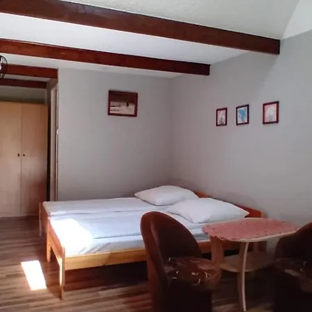 Pokoje Goscinne Jontek Stegna (Pomerania)